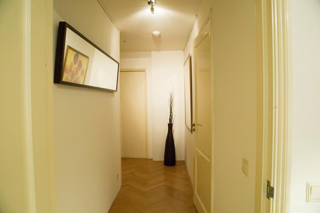 Apartment Marble Amsterdam Bagian luar foto